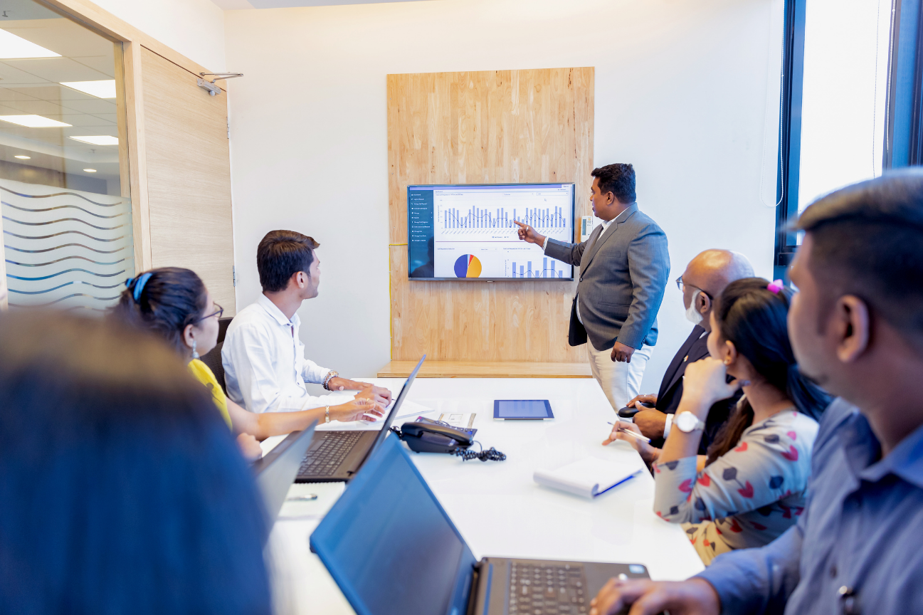 CFO revisando indicadores